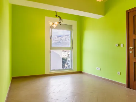 Prodaja, stan, 58m², Bar, Crna Gora - image 2