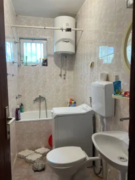 Rent, one bedroom apartment, 35m², Šušanj, Bar - image 3