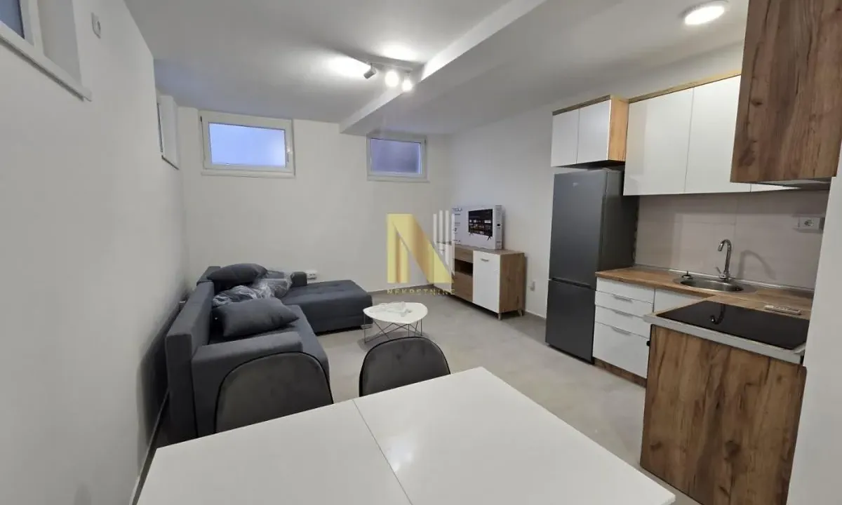Izdavanje, jednosoban stan, 36m², Telep, Novi Sad Sve Podlokacije
