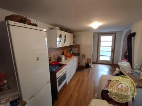 Sale, house, 91m², Beočin, Srbija