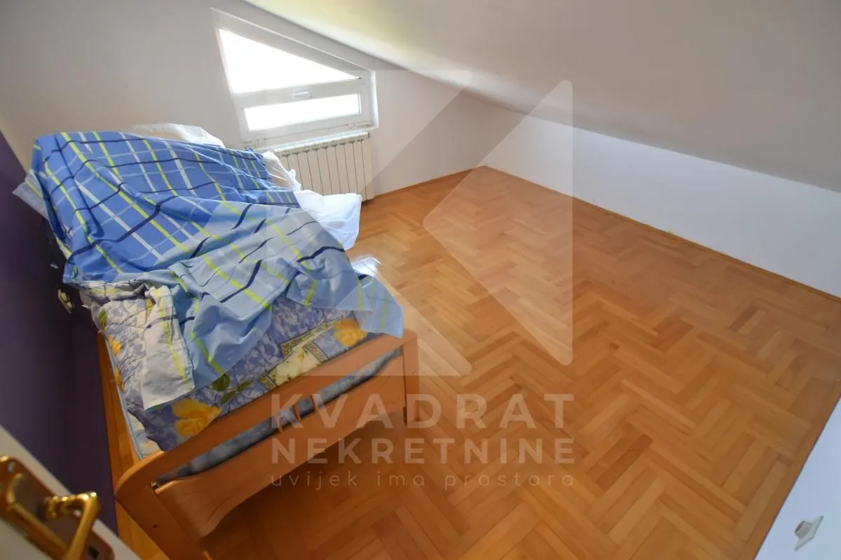 Izdavanje, petosoban stan, 120m², Zlatica, Podgorica
