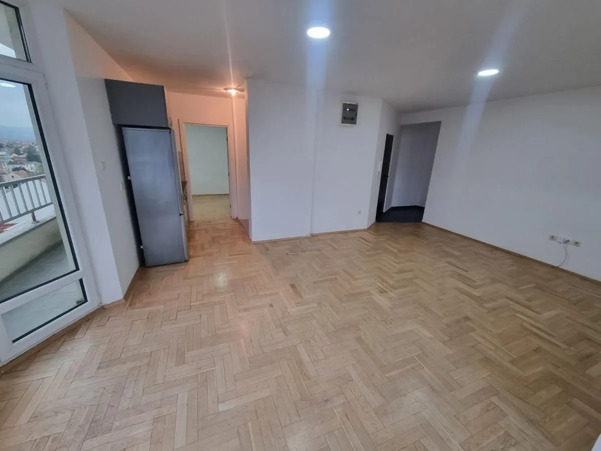 Prodaja, trosoban stan, 71m², Bulevar Evrope, Novi Sad Sve Podlokacije