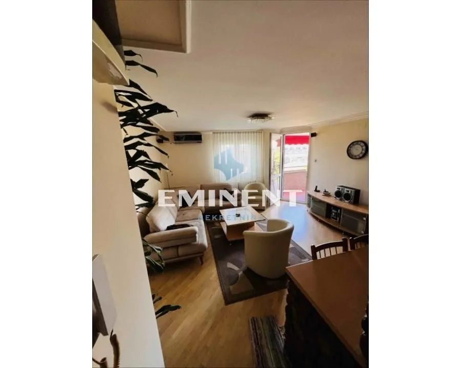 Izdavanje, stan, 57m², Novi Beograd Blok 28, Novi Beograd Sve Podlokacije