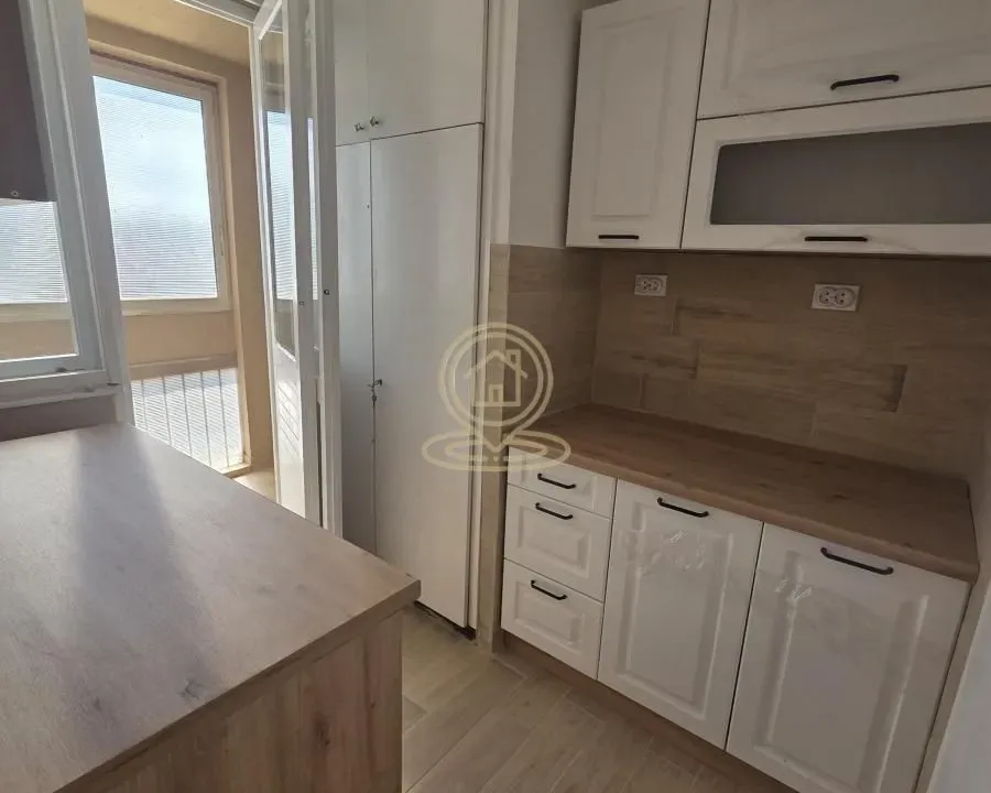 Sale, three bedroom apartment, 75m², Medijana, Niš
