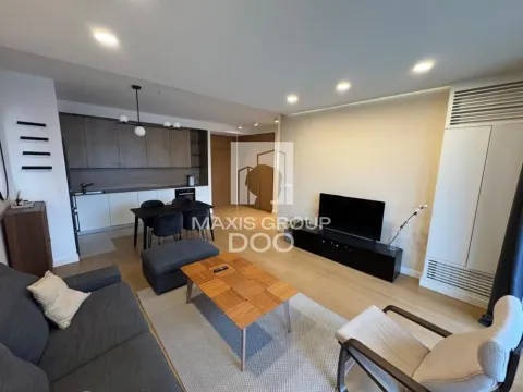 Izdavanje, trosoban stan, 90m², Savski Venac, Beograd - image 11