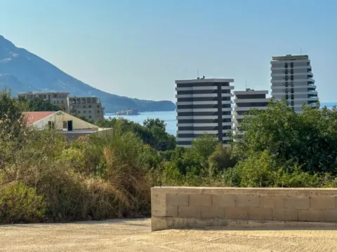 Prodaja, jednosoban stan, 60m², Bečići, Budva - image 1