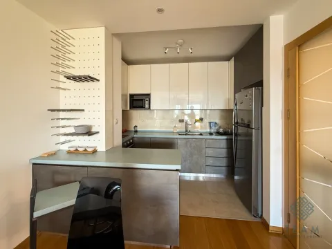 Izdavanje, trosoban stan, 101m², Momišići, Podgorica - image 5