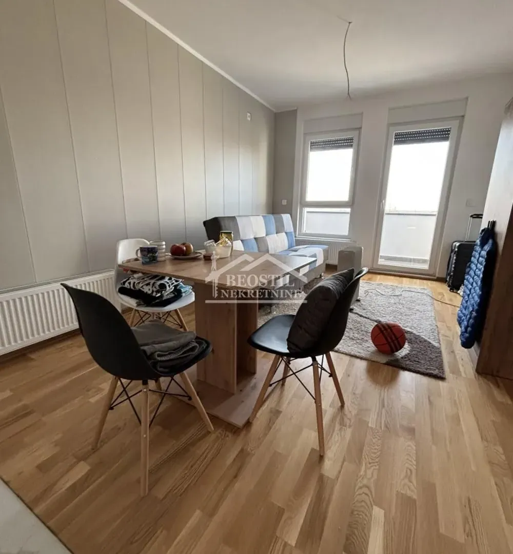 Prodaja, jednosoban stan, 43m², Centar, Stara Pazova