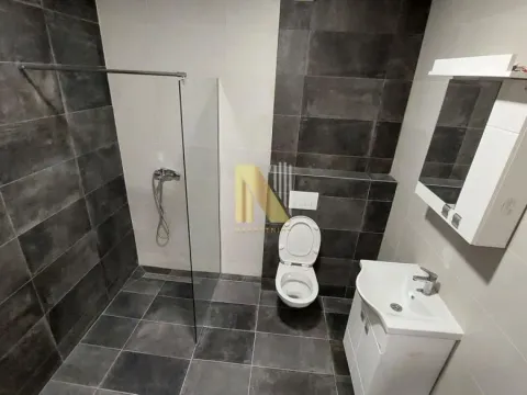 Prodaja, trosoban stan, 78m², Petrovaradin, Novi Sad - image 33