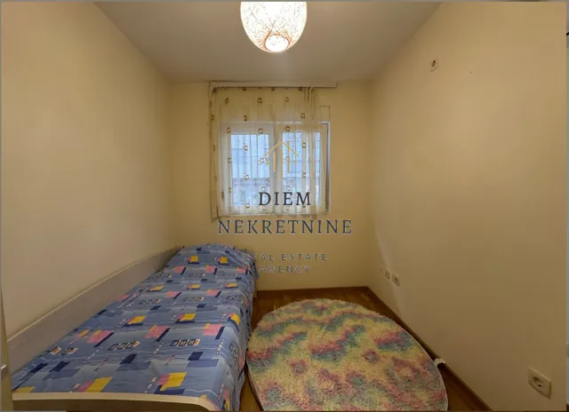 Izdavanje, dvosoban stan, 47m², Zabjelo, Podgorica