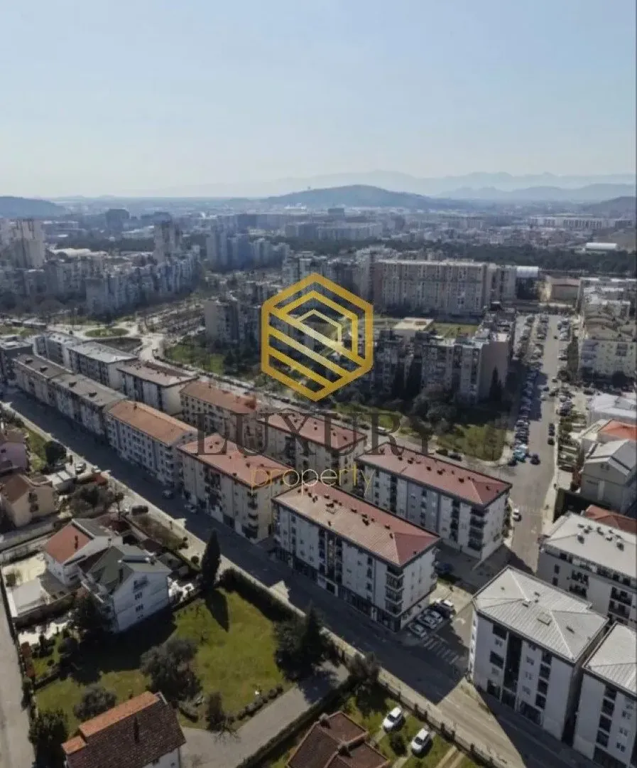 Izdavanje, poslovni prostor, 205m², Dalmatinska ulica, Podgorica