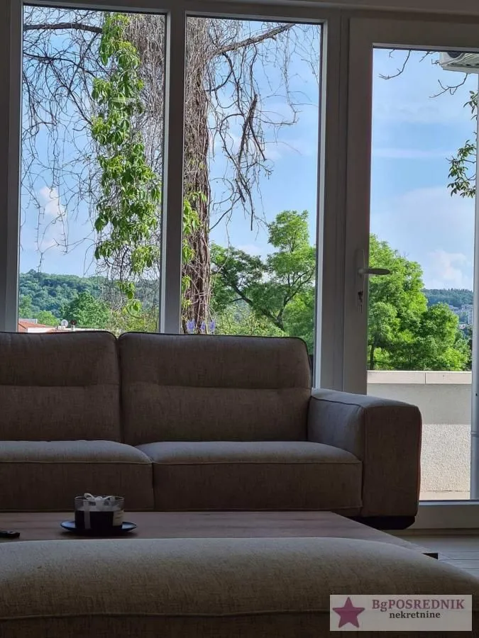 Sale, four bedroom apartment, 145m², Savski Venac, Beograd