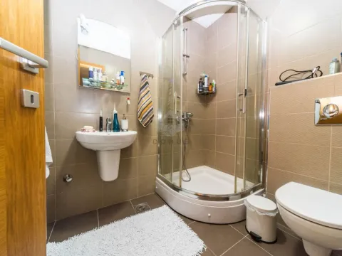 Prodaja, dvosoban stan, 64m², City Kvart, Podgorica - image 10