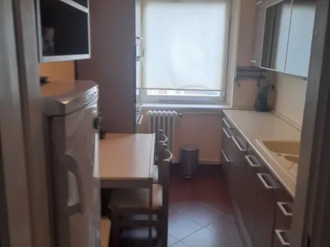 Izdavanje, četvorosoban stan, 86m², Novo naselje, Novi Sad - image 8