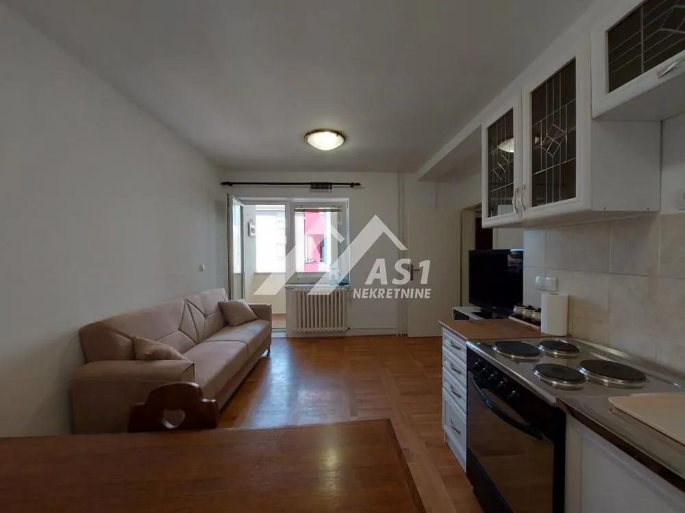 Rent, two bedroom apartment, 39m², Rotkvarija, Novi Sad Sve Podlokacije