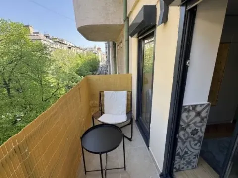 Rent, two bedroom apartment, 40m², Vračar Centar, Vračar Sve Podlokacije - image 4