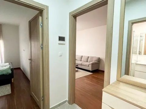 Rent, one bedroom apartment, 50m², Master Kvart, Podgorica - image 10