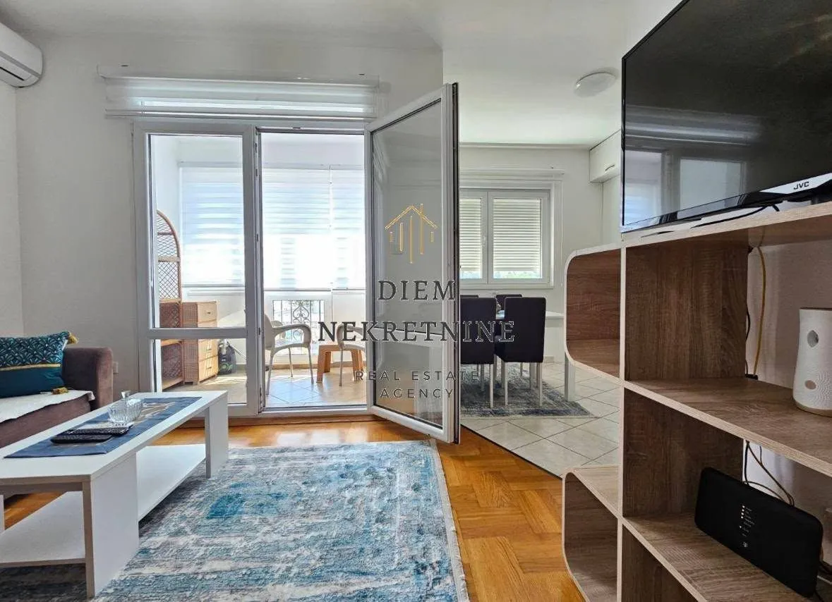 Rent, one bedroom apartment, 40m², Centar, Bar