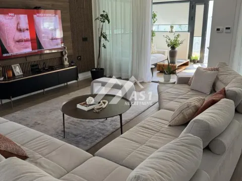 Izdavanje, kuća, 300m², Kamenjar, Novi Sad Sve Podlokacije - image 2