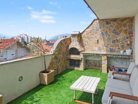 Prodaja, dvosoban stan, 110m², Centar, Tivat - image 14