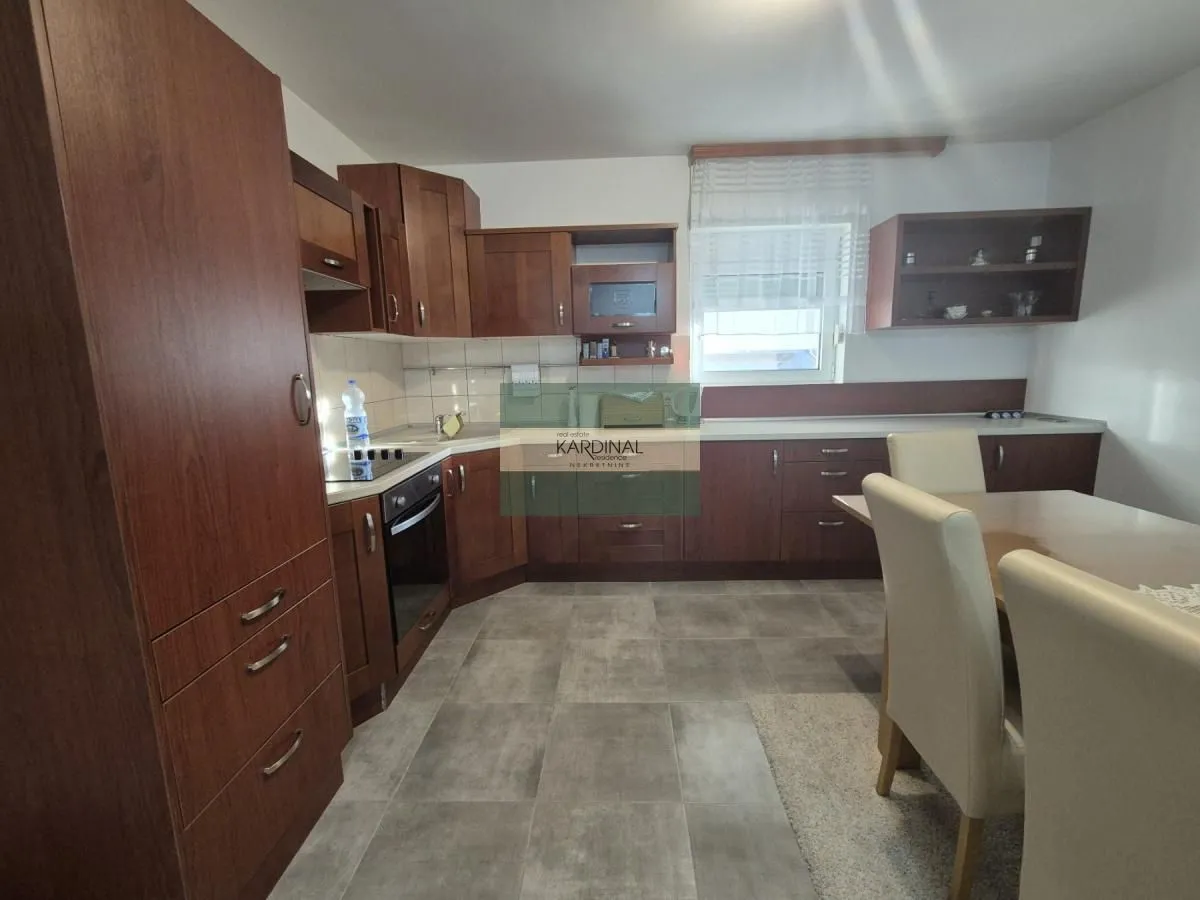 Prodaja, kuća, 271m², Šuljkovac, Jagodina