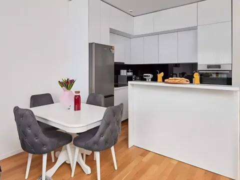 Prodaja, dvosoban stan, 74m², Kotor, Crna Gora - image 7