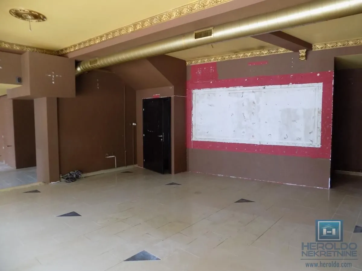 Rent, office space, 210m², Centar, Paraćin