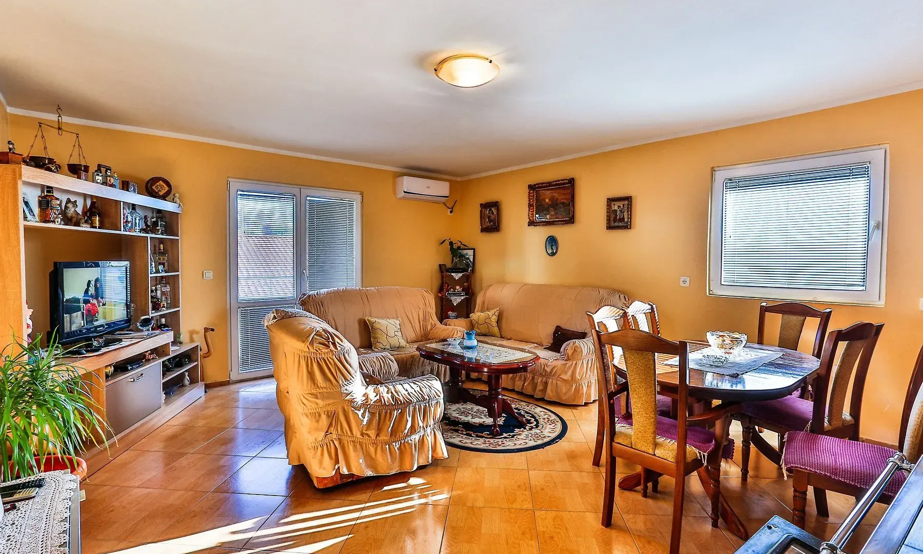 Sale, house, 420m², Bar, Crna Gora