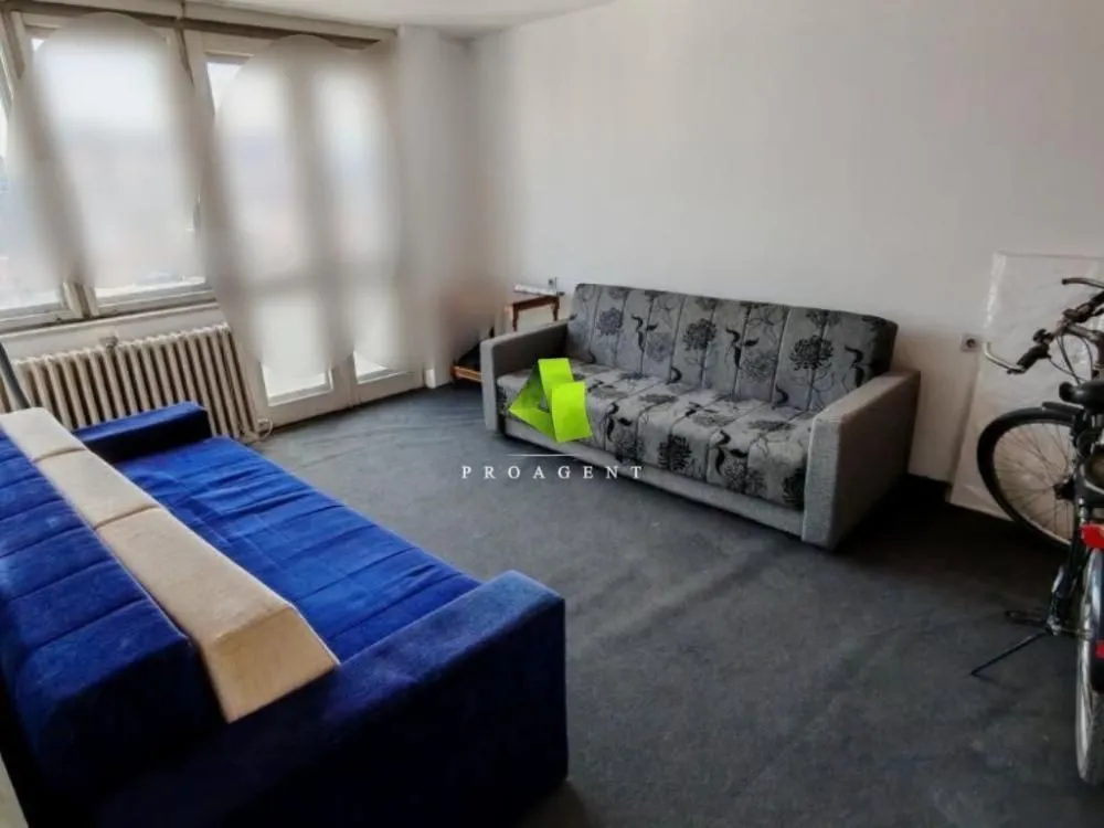 Prodaja, četvorosoban stan, 95m², Medijana, Niš