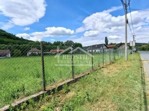 Prodaja, plac, 1300m², Voždovac Sve Podlokacije, Beograd - image 7