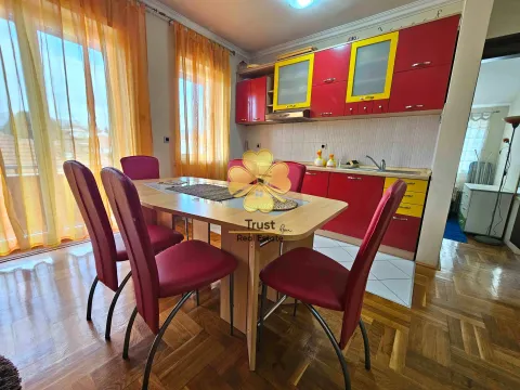 Izdavanje, dvosoban stan, 65m², Ibričevina, Podgorica - image 3
