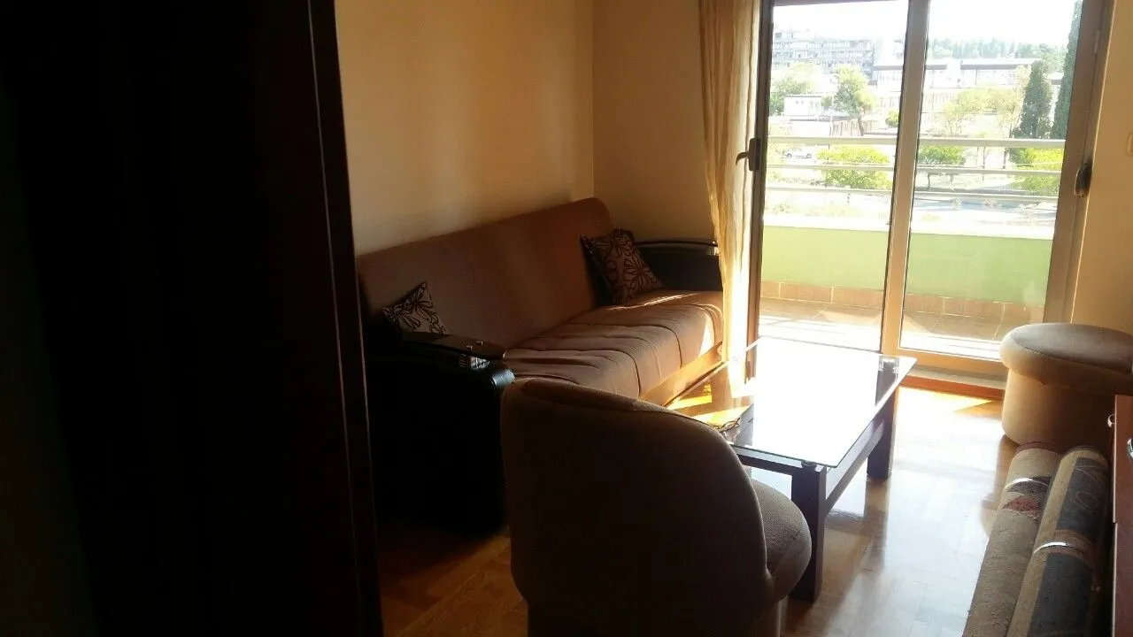 Rent, one bedroom apartment, 43m², Preko Morače, Podgorica