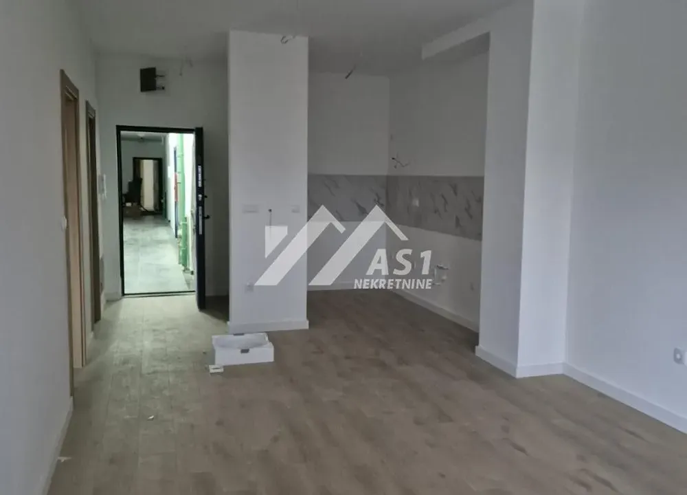 Prodaja, dvosoban stan, 50m², Centar, Inđija