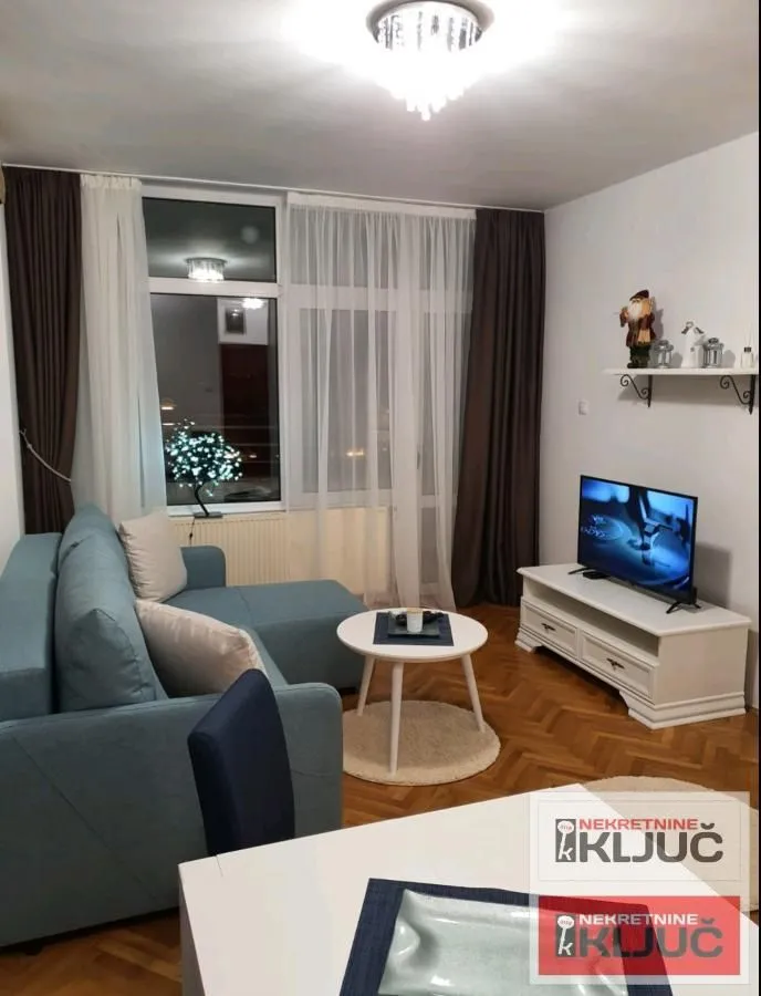 Rent, one bedroom apartment, 47m², Bulevar Oslobodjenja, Novi Sad Sve Podlokacije