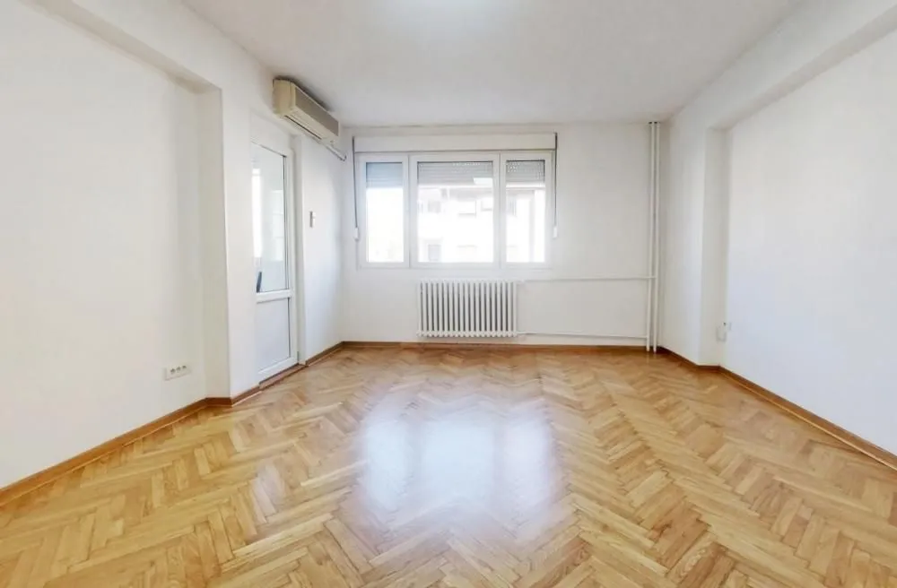 Rent, three bedroom apartment, 73m², Savski Venac, Beograd