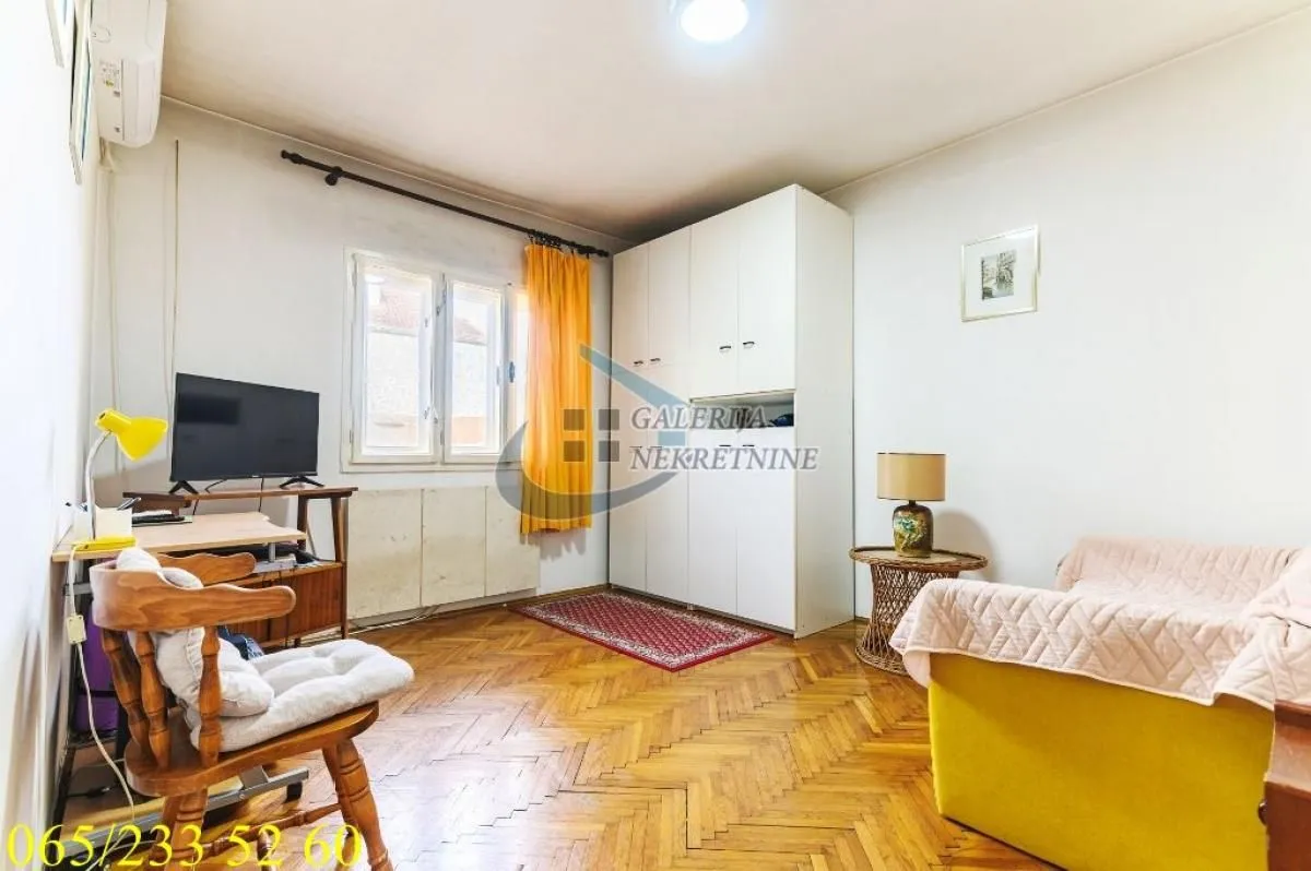 Sale, three bedroom apartment, 67m², Kneževac, Beograd