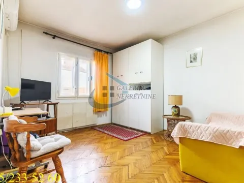 Sale, three bedroom apartment, 67m², Kneževac, Beograd - image 4