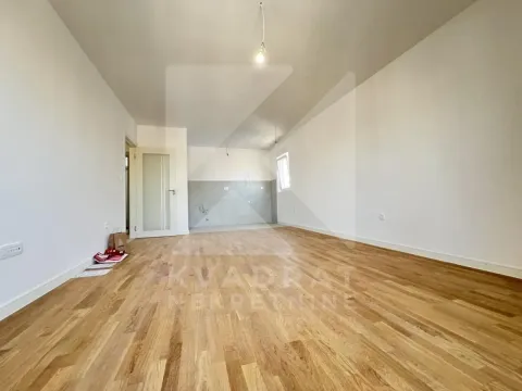 Rent, two bedroom apartment, 65m², Stari Aerodrom, Podgorica - image 2