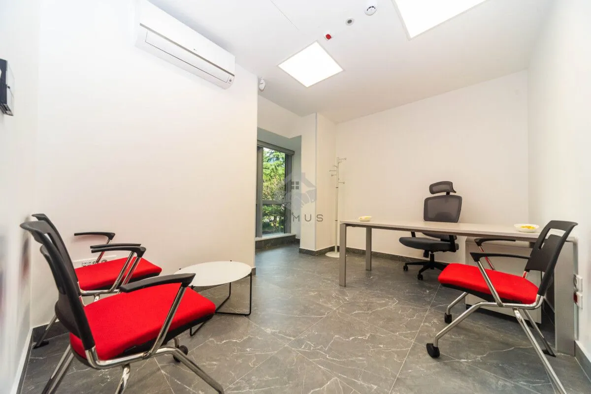 Rent, office space, 80m², Centar, Podgorica