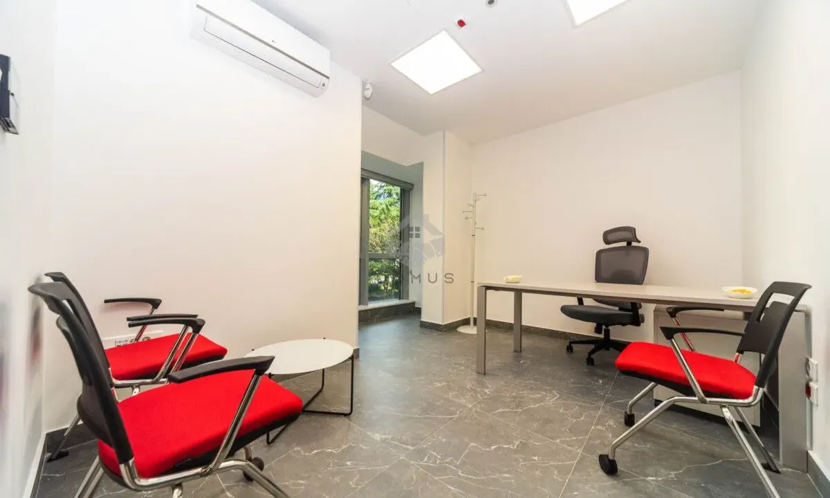 Rent, office space, 80m², Centar, Podgorica