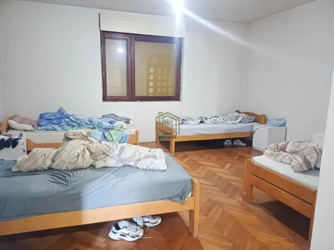 Sale, house, 180m², Zabjelo, Podgorica - image 11