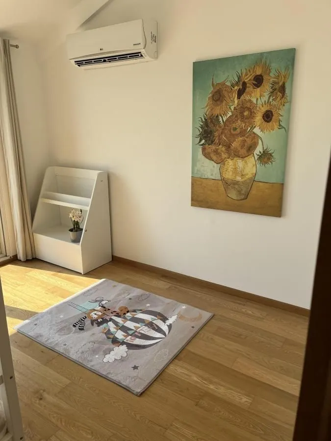 Prodaja, trosoban stan, 99m², Kalimanj, Tivat