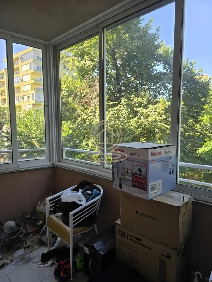 Izdavanje, dvosoban stan, 95m², Grbavica, Novi Sad Sve Podlokacije