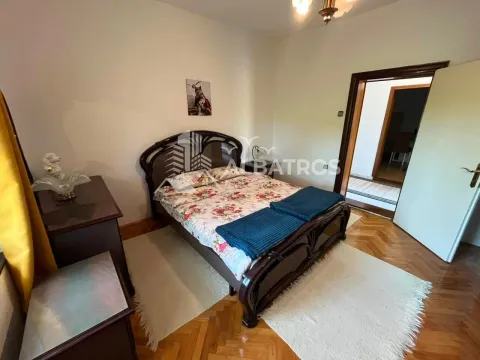 Rent, one bedroom apartment, 55m², Bjeliši, Bar - image 8