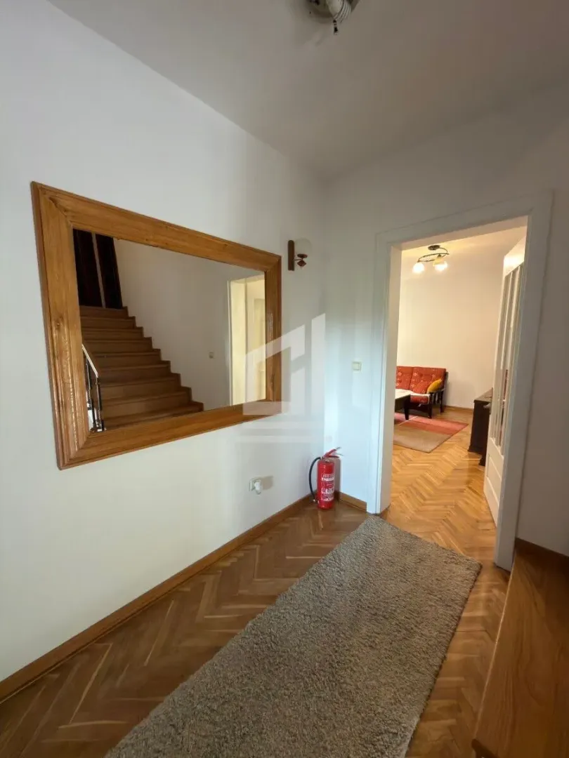 Rent, house, 190m², Dalmatinska ulica, Podgorica
