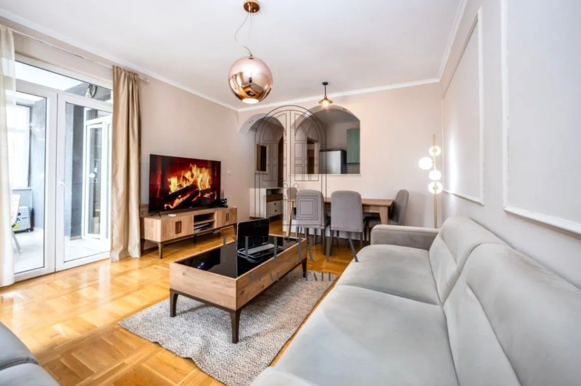 Sale, two bedroom apartment, 70m², Gruda, Cetinje