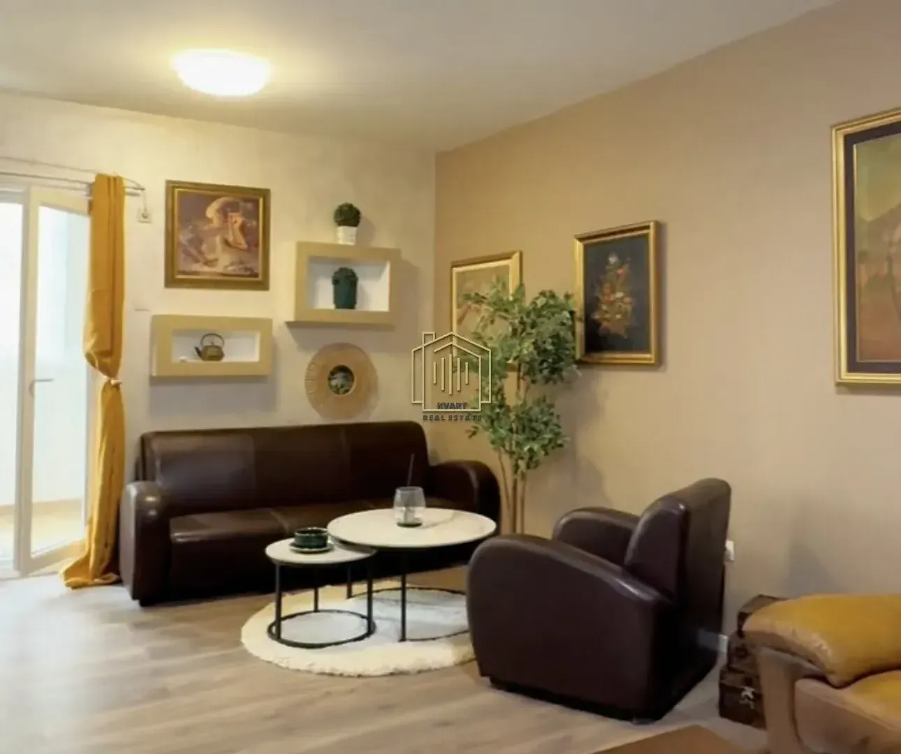 Izdavanje, trosoban stan, 106m², Preko Morače, Podgorica