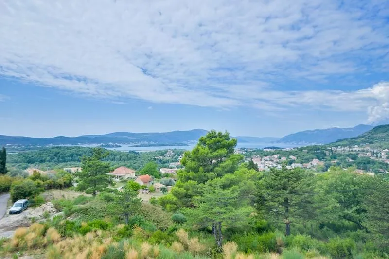 Prodaja, kuća, 320m², Tivat, Crna Gora