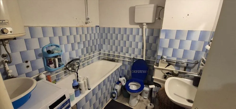 Sale, two bedroom apartment, 57m², Zaječar, Srbija