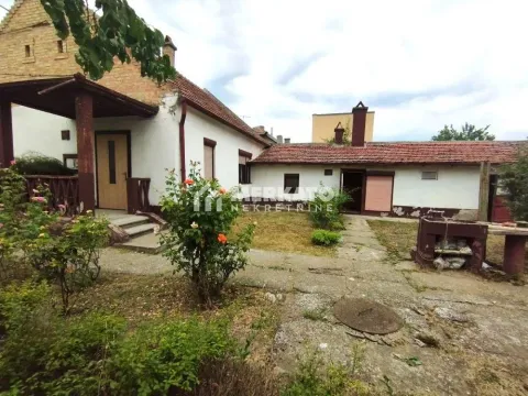 Kuća in Šumica